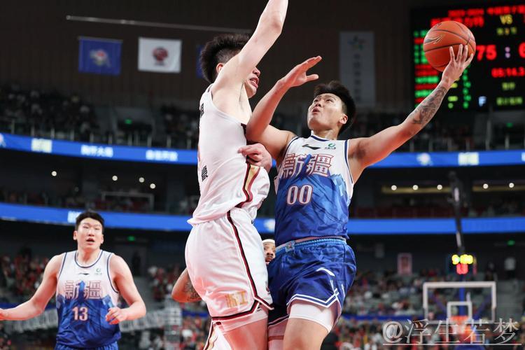 3月29日常规赛精华：上海对阵新疆