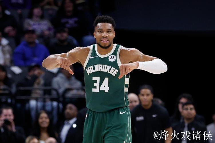 字母哥37+11统治比赛，拉文复出贡献20分，雄鹿客场狂胜国王